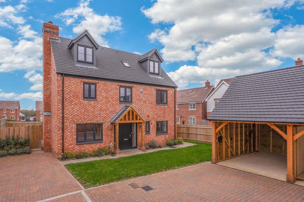 Main image of property: Spa Farm Court, Stratford-Upon-Avon, CV37