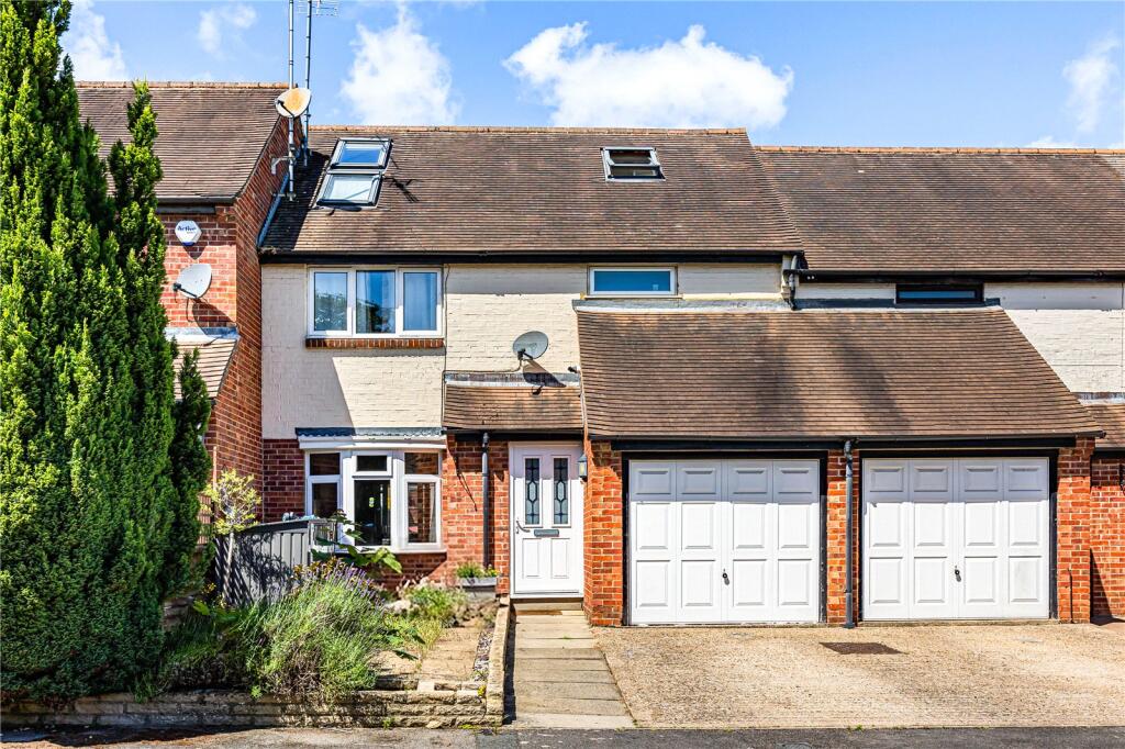 Main image of property: The Close, Henley-on-Thames, Oxfordshire, RG9