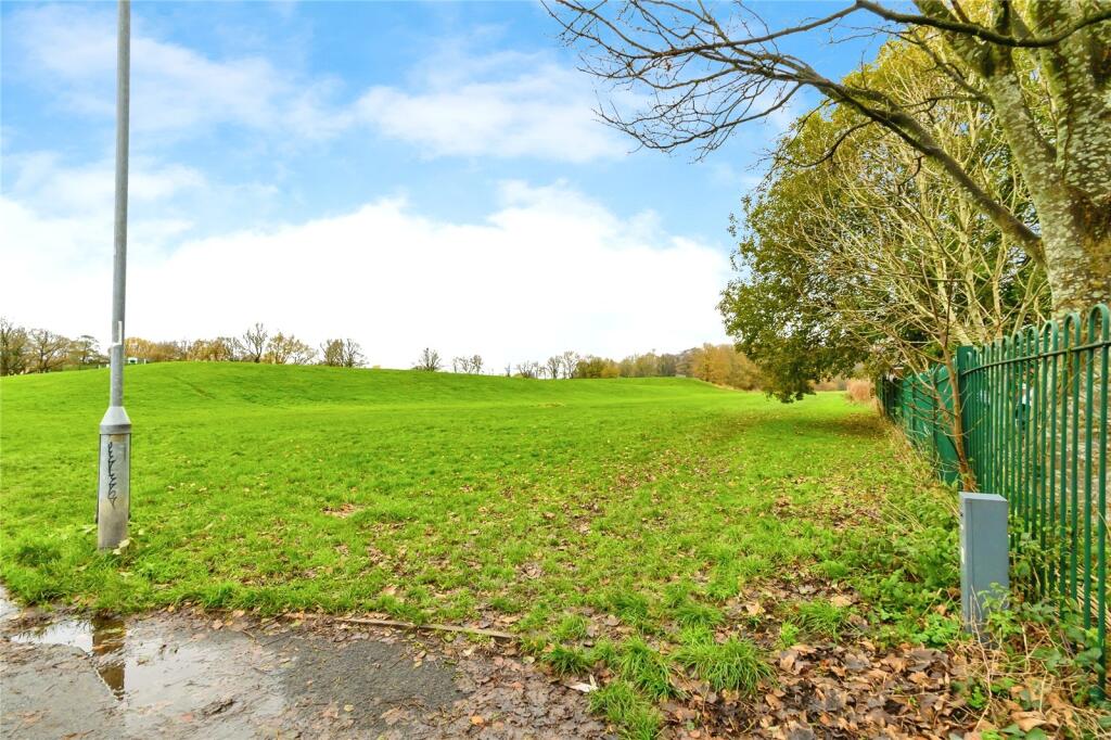 Halstead Walk, Bury, Greater Manchester, BL9 - View 2