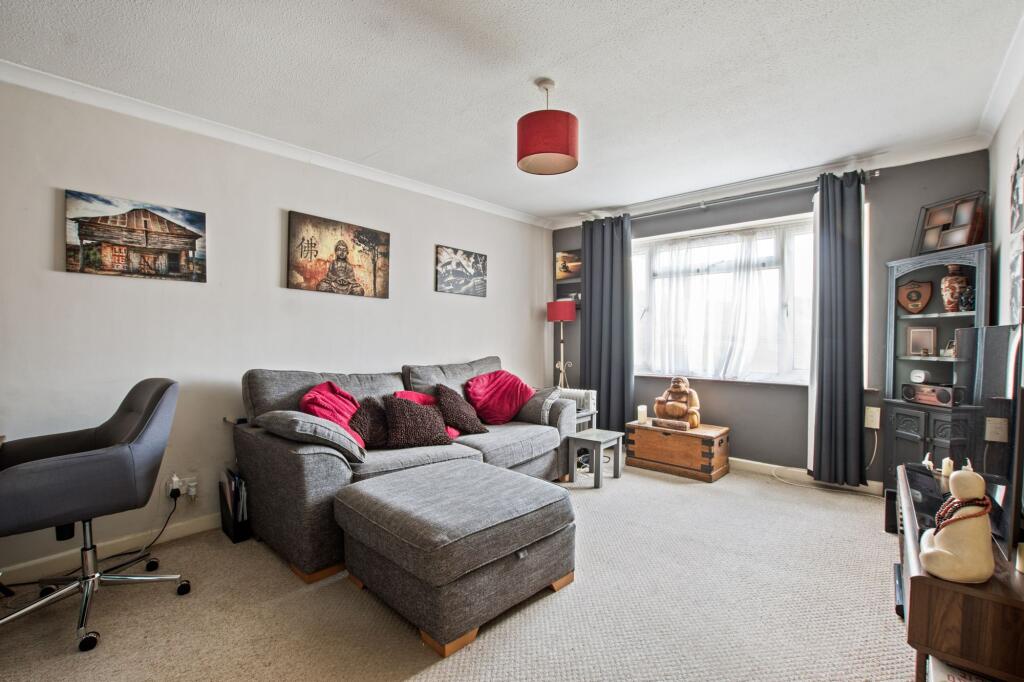 Apartment in Poole - View 2