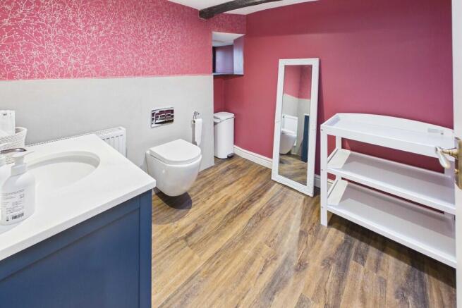Ladies WC