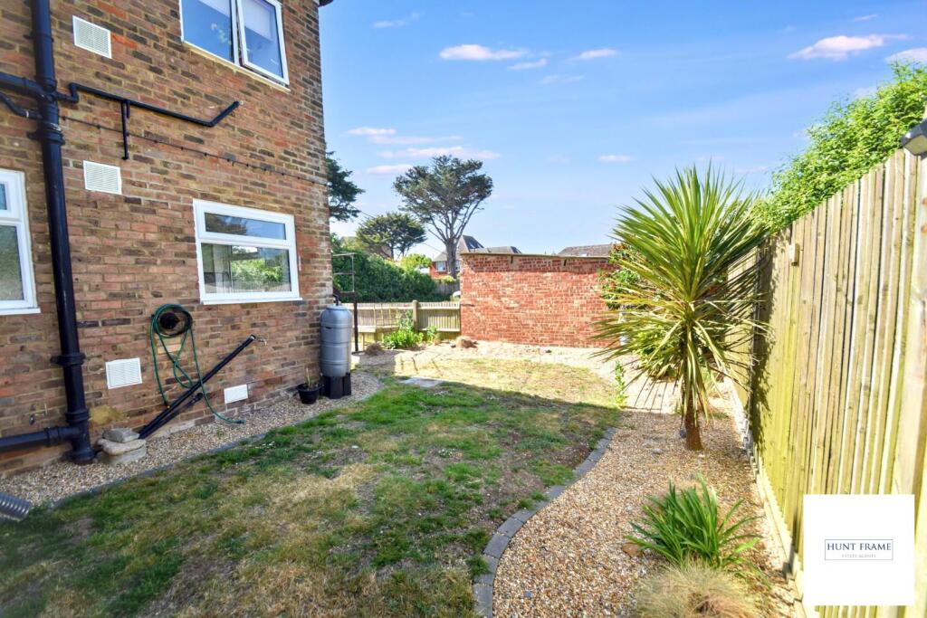 Apartment in Wealden, Pevensey - View 2