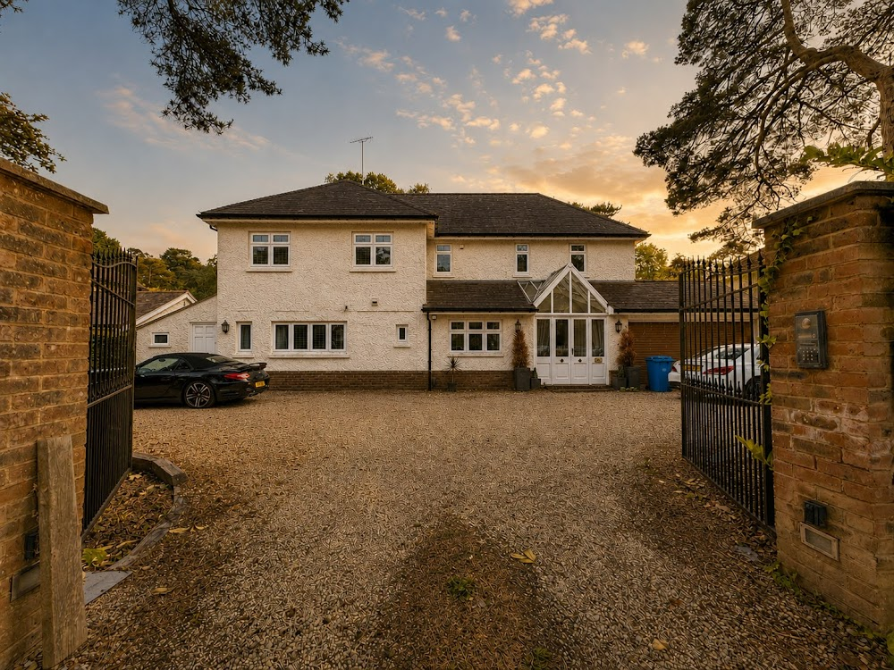 Main image of property: Dunyeats Road, Broadstone