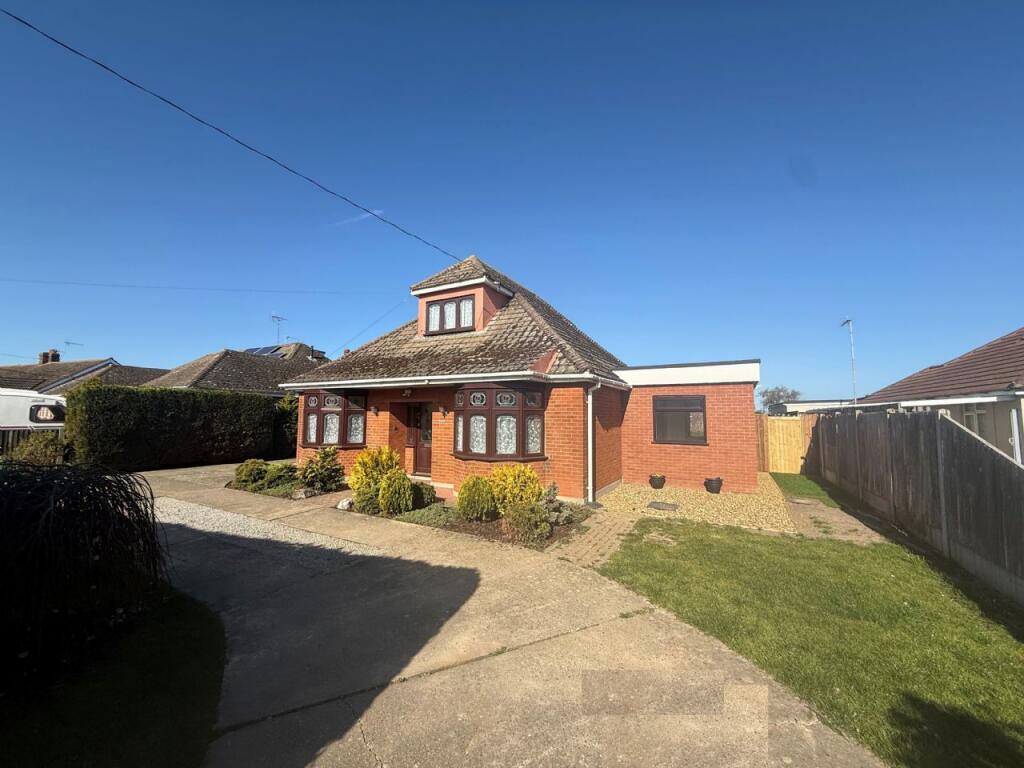 Main image of property: MAIN ROAD, GREAT HOLLAND