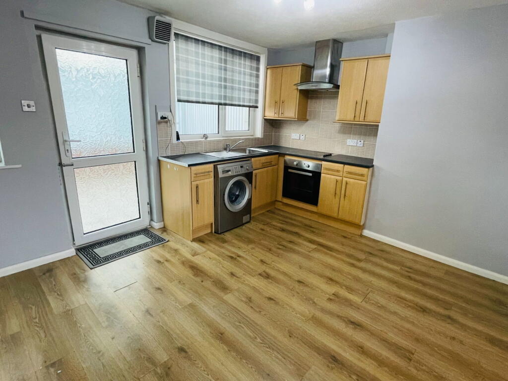 House in Sheffield - View 3