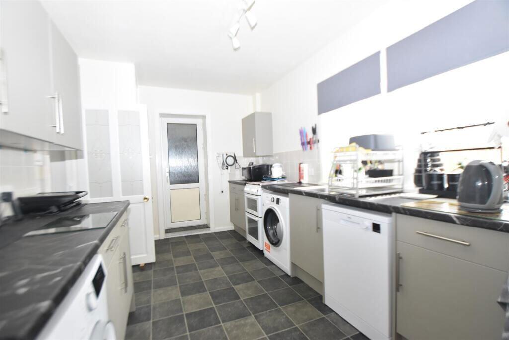 House in Bicester - View 3