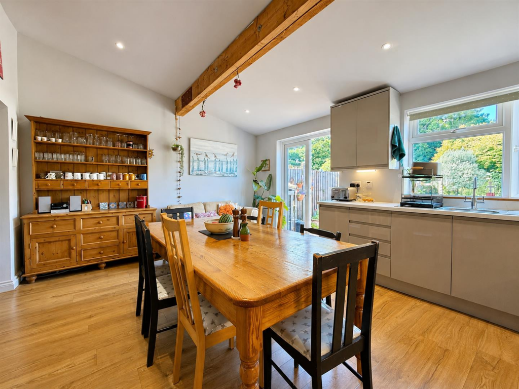 House in Torquay - More