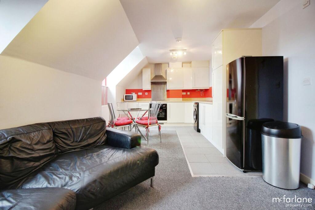 Apartment in Swindon - View 2