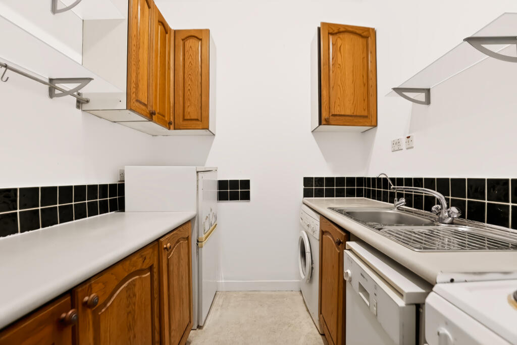 Apartment in Glasgow, Dowanhill - More