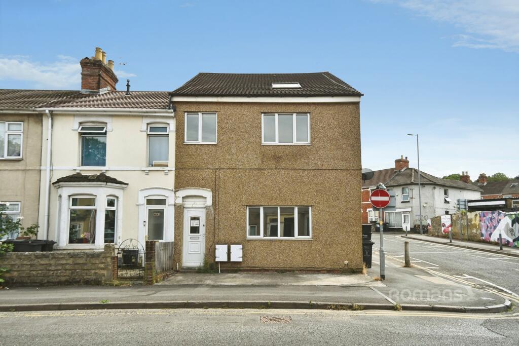 Main image of property: Curtis Street, Swindon, SN1
