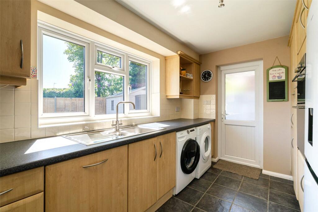 House in Basingstoke and Deane, Old Basing and Lychpit - View 4