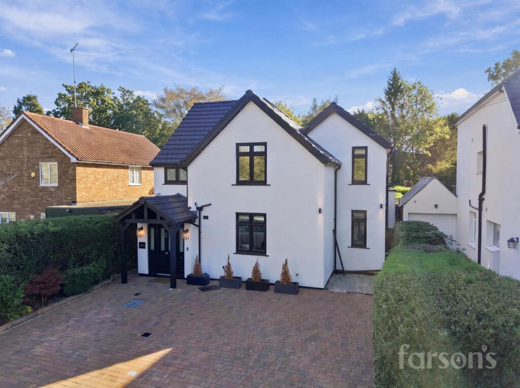 5-bed detached on Alexander Lane, Hutton, CM13, £1,400,000