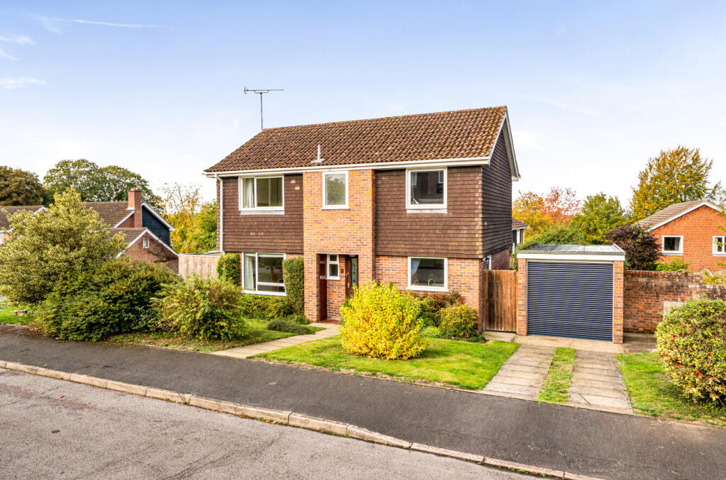 Main image of property: Maple Close, Alresford, Hampshire, SO24