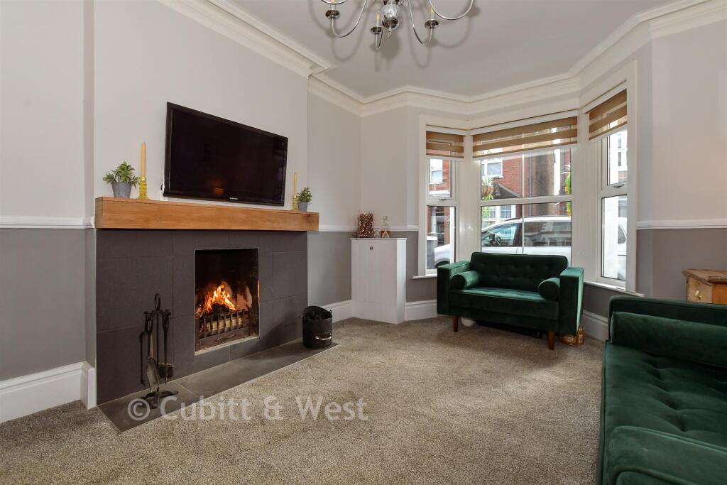 Main image of property: Wellington Road, Horsham, West Sussex