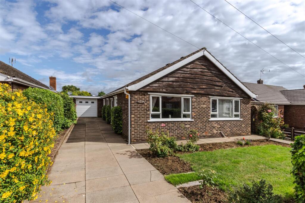 Main image of property: West Common Gardens, Scunthorpe