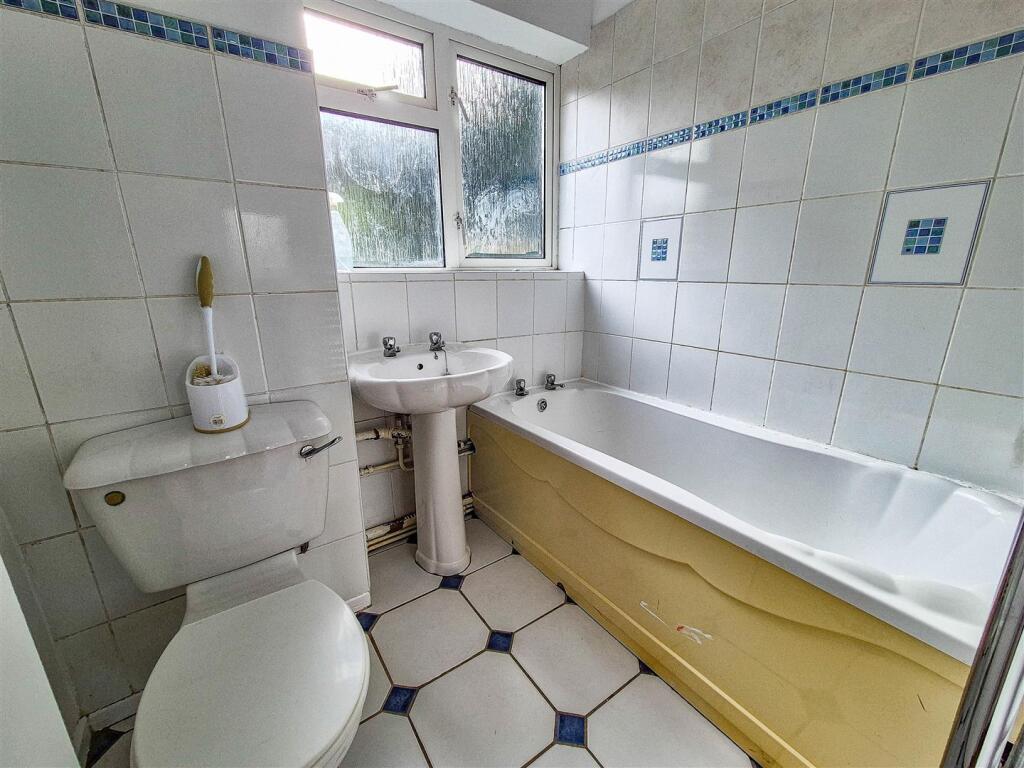 Springfields, Dursley - More