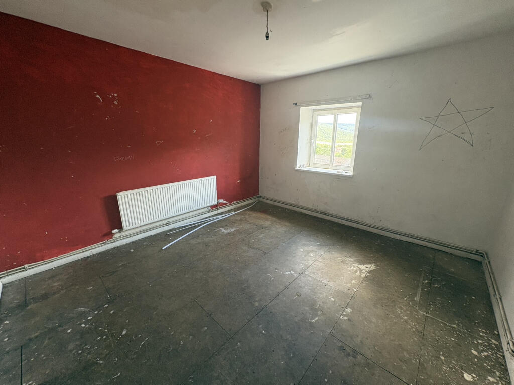 Apartment in Cardiff - View 3