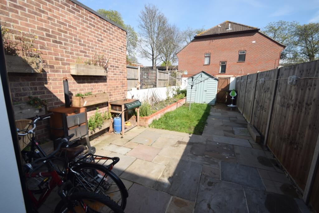 Park Lane, Cosham, Portsmouth, PO6 - More