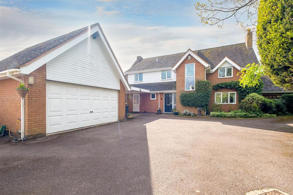 Main image of property: Clements Lane, Elford, Tamworth