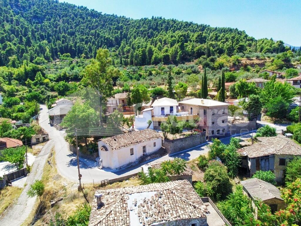 Main image of property: Peloponnese, Achaea, Aigeira
