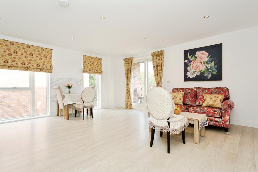 Main image of property: Scholars Court, Cambridge, CB2
