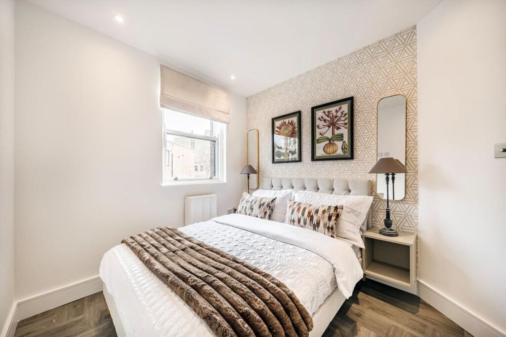 Apartment in London - More