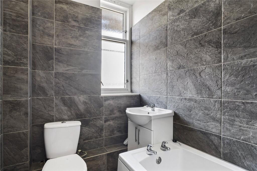 Additional image 5 of Flat C, 126 Walker Road, Aberdeen, AB11 8BT