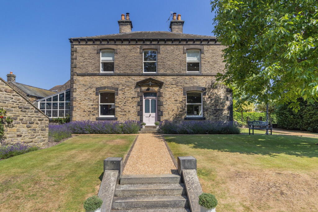 Cote Lane, Thurgoland, Sheffield, S35 7AE photo 2