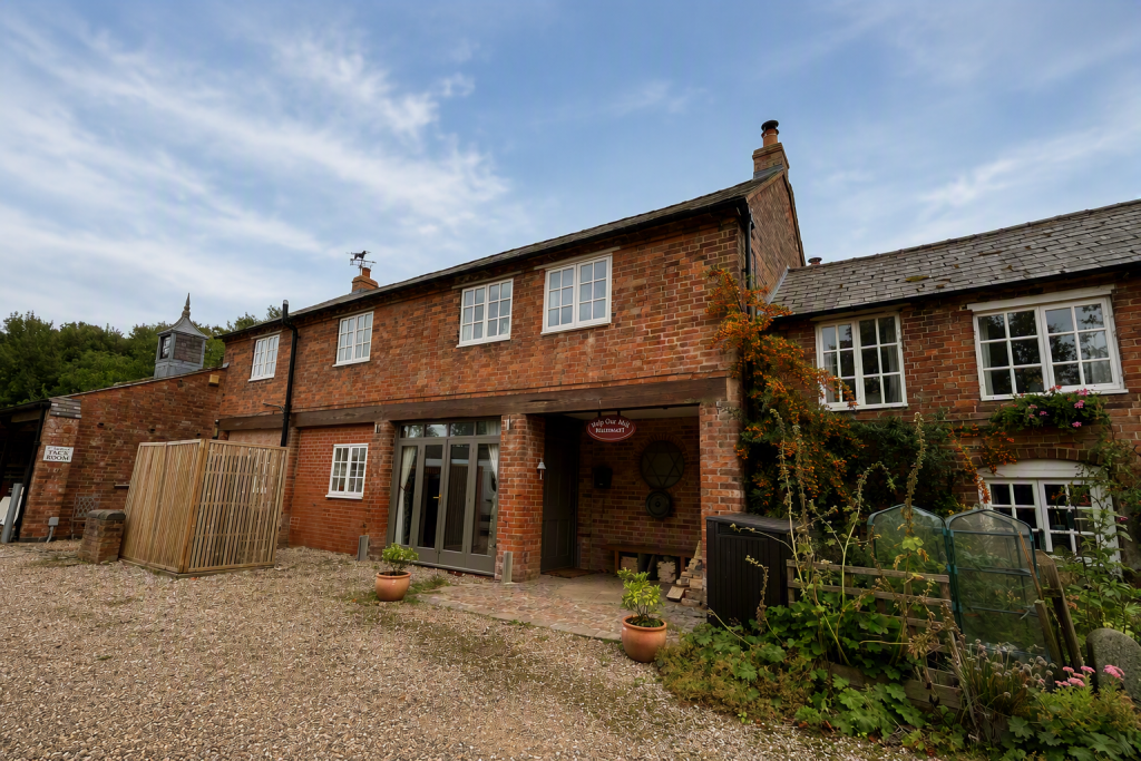 Main image of property: Shackerstone Lane, CV13 0BT