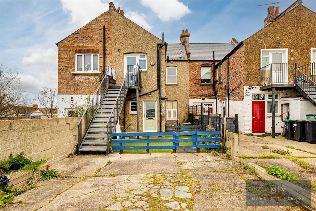 Main image of property: Blackhorse Lane, Croydon