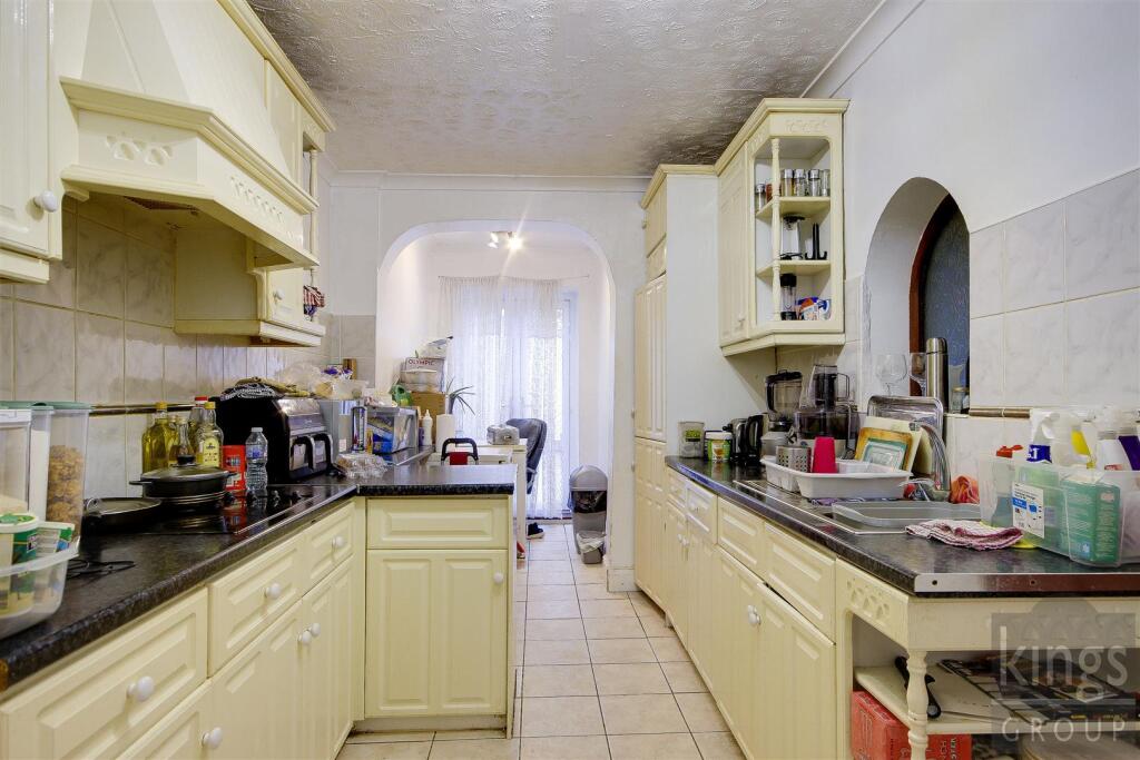 Warwick Road, Edmonton, N18 - View 3