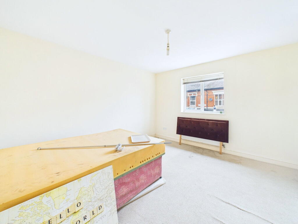 House in Leicester, Aylestone Park - More