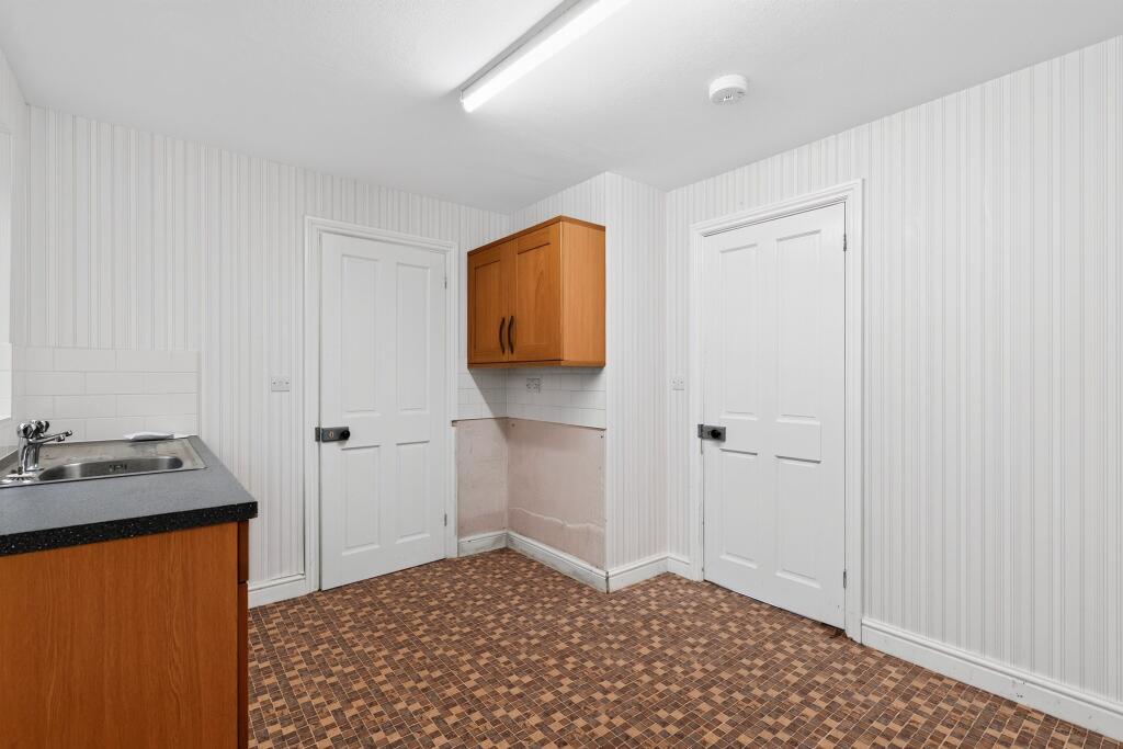 4 Norwich Road
Besthorpe
Attleborough, Norfolk, NR17 2LB photo 4