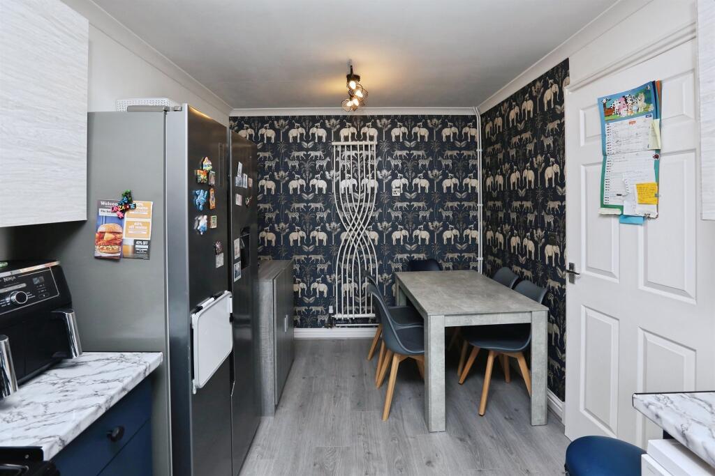House in Portsmouth - View 5