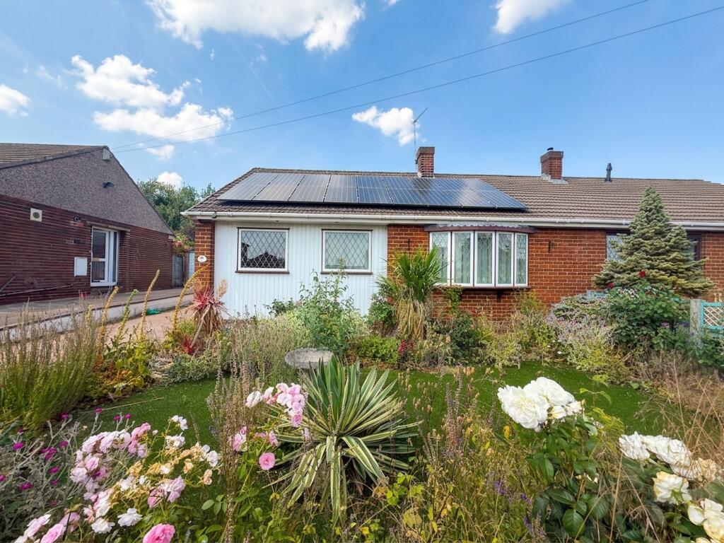 Main image of property: Coniston Avenue, Huddersfield, HD5