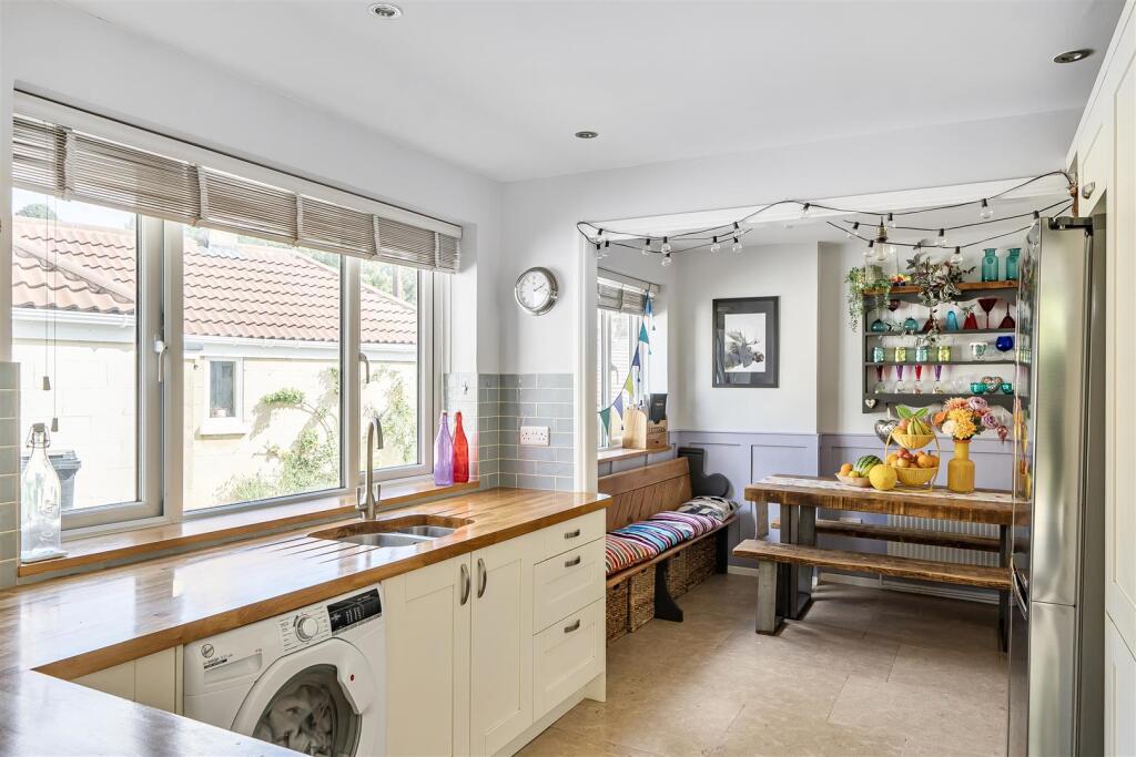 House in Bath - View 5