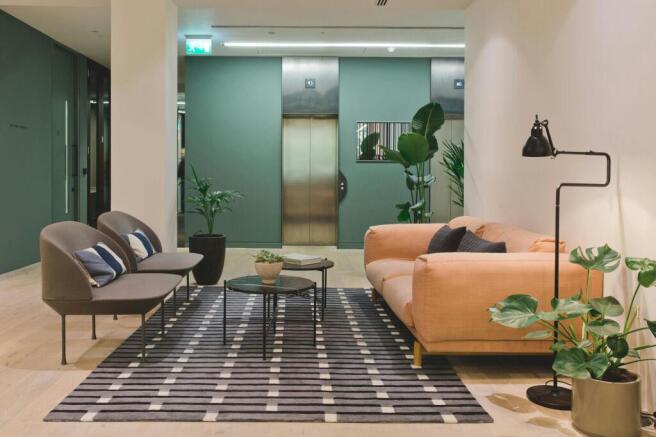 Lounge 2.jpg