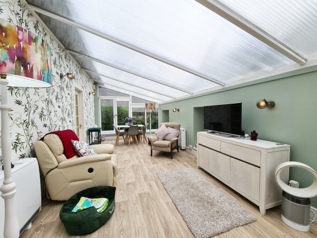 House in Paisley - View 5