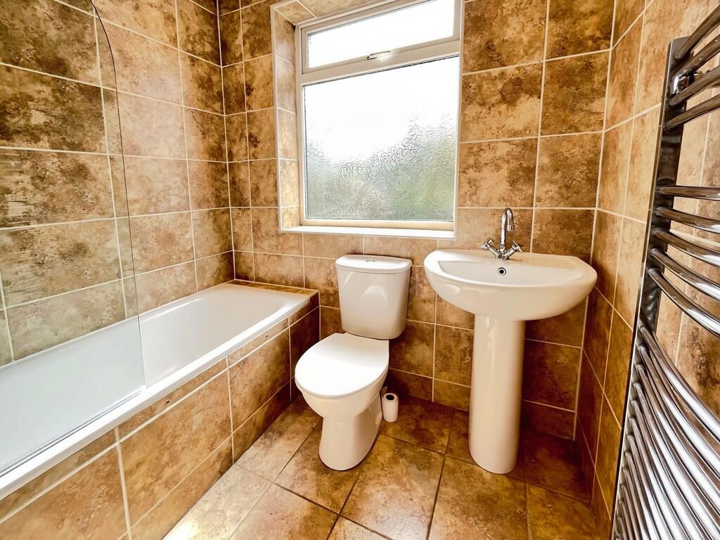 House in North Kesteven, Waddington - View 5