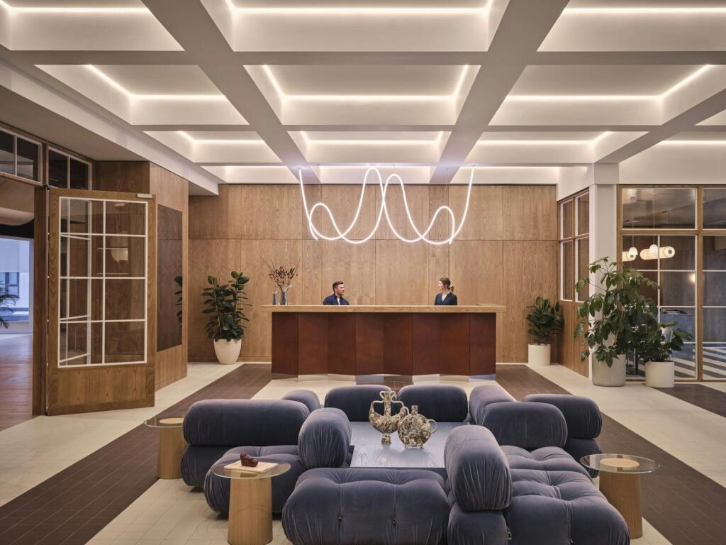Reception.jpg