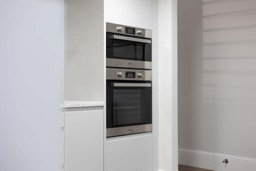 Apartment in Glasgow - View 3