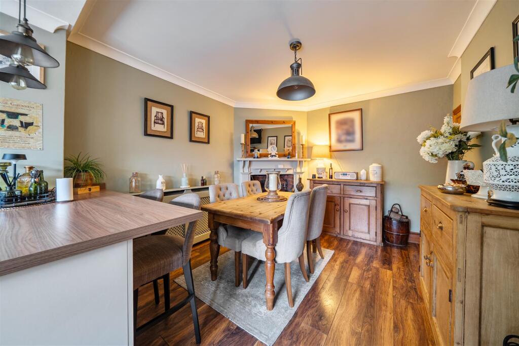 House in Fareham, Hampshire - More