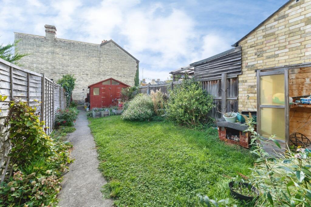 House in Cambridge, Romsey - View 2