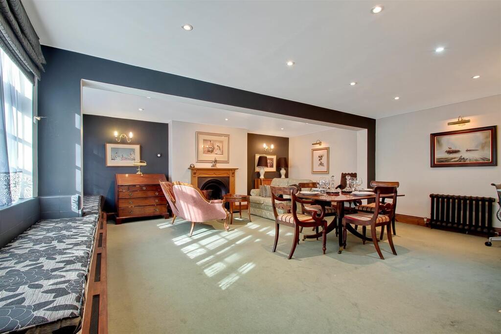 House in London - View 4