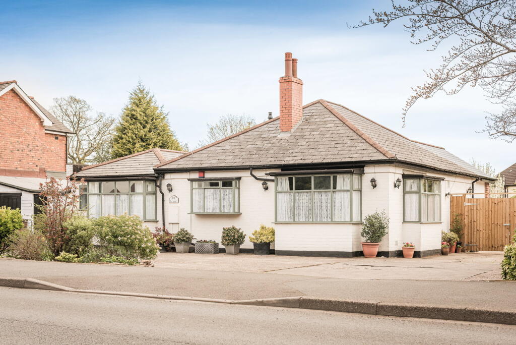 Hollyfield Road South, Sutton Coldfield, B76 1NX