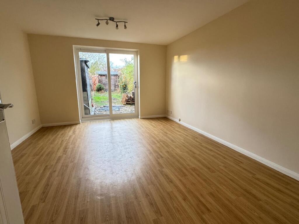 House in Desborough, North Northamptonshire - View 2