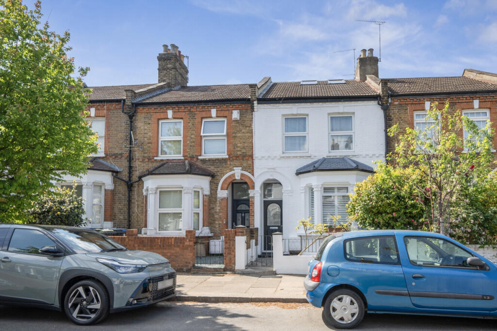 Main image of property: Livingstone Road, Palmers Green, London, N13