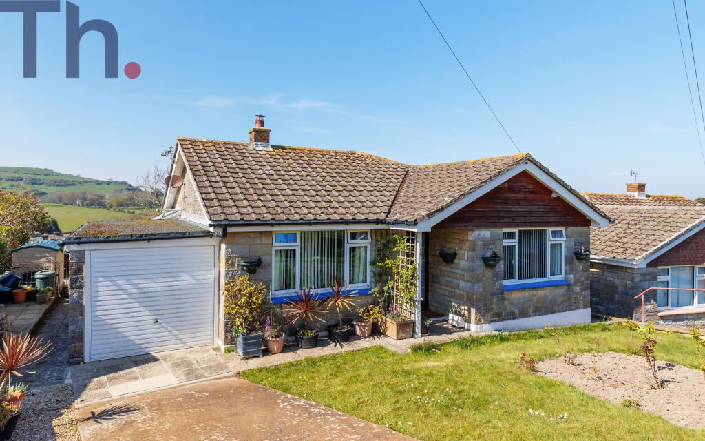 2-bed bungalow on Wroxall, Ventnor, Isle of Wight, £318,000