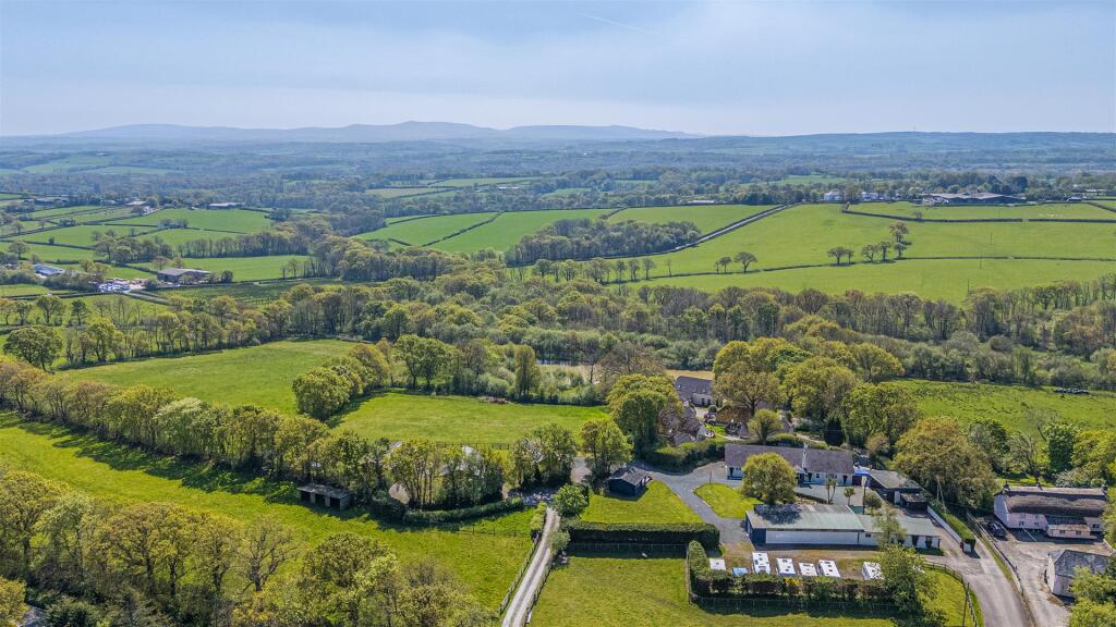 4-bed house on Highampton, Beaworthy, £1,075,000