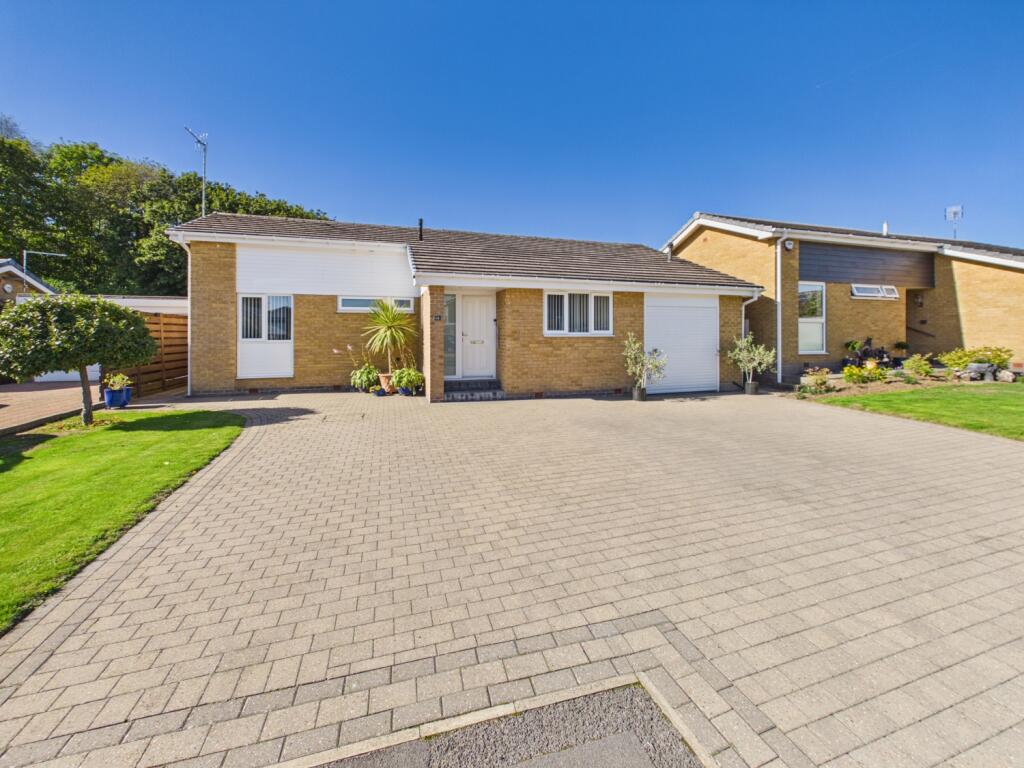 Main image of property: Hawkshead Avenue, Dronfield Woodhouse, Dronfield, Derbyshire, S18